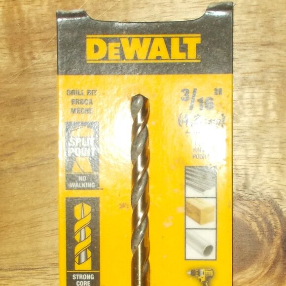 DeWalt Black & Gold 3/16" High Carbon Steel Drill Bit Split Point NEW OTHER - Picture 5 of 6